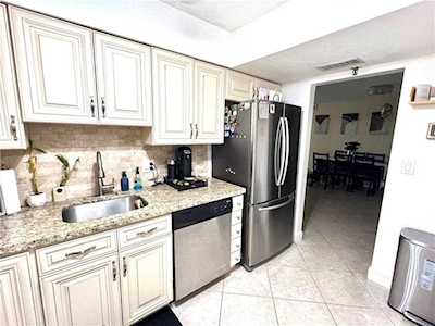 5260 NW 2nd Ave #307 Boca Raton, FL 33487