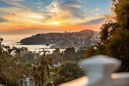 711 Bluebird Canyon Dr Laguna Beach, CA 92651