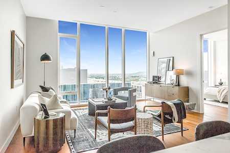 160 2nd Ave S #2504 Nashville, TN 37201