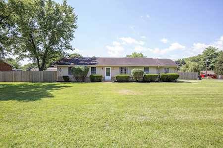122 Creekwood Ln Hendersonville, TN 37075