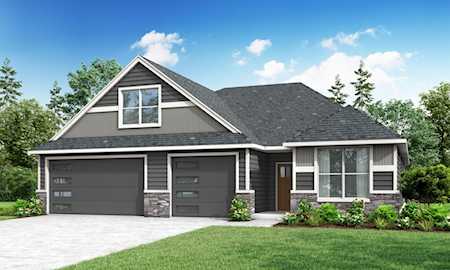47 Woodlands Dr #558 Eagle Point, OR 97524