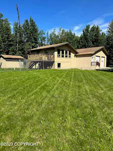 3850 N Red Fox Circle Wasilla, AK 99654