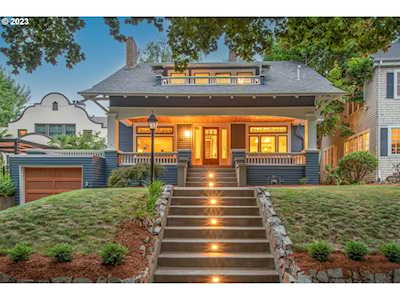 3811 NE Flanders ST Portland, OR 97232