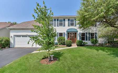 680 Kendridge Ct Aurora, IL 60502