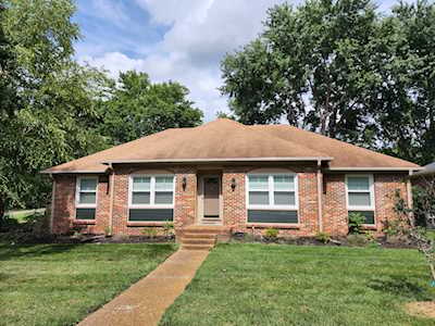 1201 Twin Oaks Dr Franklin, TN 37064