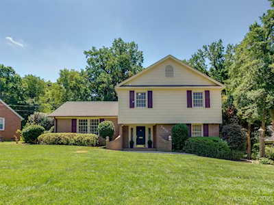 2916 Goneaway Rd Charlotte, NC 28210