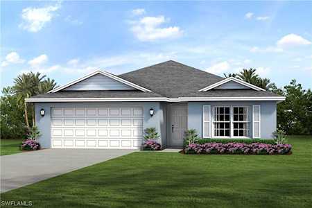 923 NW 10th Ave Cape Coral, FL 33993