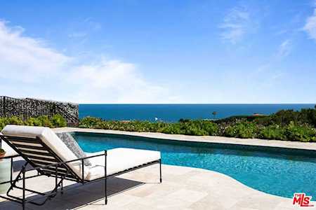 18064 Sandy Cape Dr Pacific Palisades, CA 90272