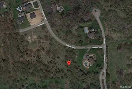 3431 Stallion Way Commerce Twp, MI 48382