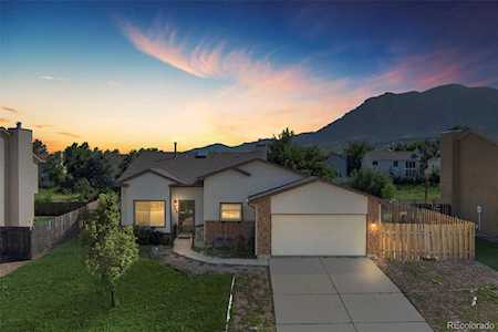 3958 Red Cedar Dr Colorado Springs, CO 80906