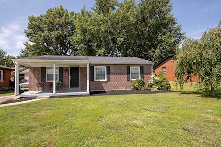 123 E Showalter Dr Georgetown, KY 40324