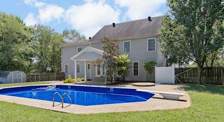 1113 Cindy Court Clarksville, TN 37043