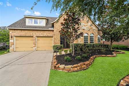 11 Driftdale Place Spring, TX 77389