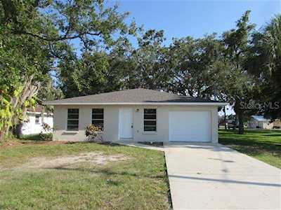1729 12th St W Palmetto, FL 34221