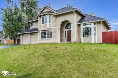 13311 Konrad Dr Eagle River, AK 99577