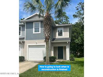 1817 Biscayne Bay CIR Jacksonville, FL 32218
