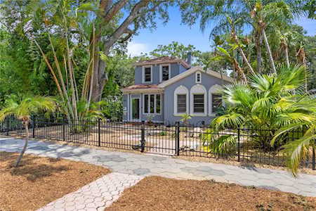 155 25th Ave N St. Petersburg, FL 33704