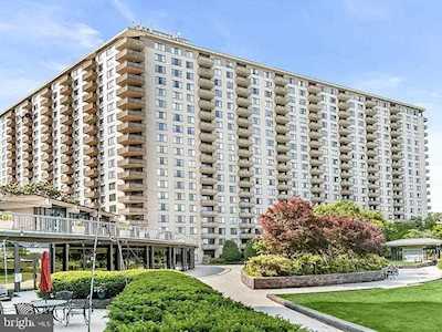 5225 Pooks Hill Rd #715N Bethesda, MD 20814