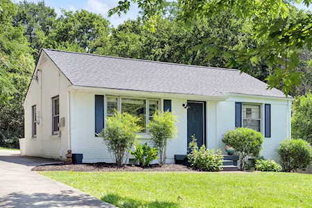 3140 Cloverwood Dr Nashville, TN 37214