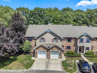 41 Weller Place #217 Holmdel, NJ 07733
