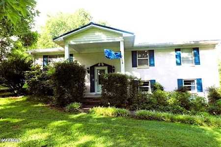 112 Dell Rd Maryville, TN 37804