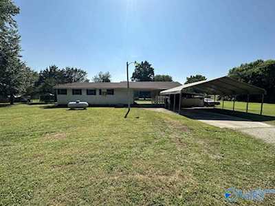 1497 Joe Quick Road New Market, AL 35761