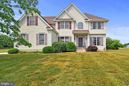 89 Galway Ct Magnolia, DE 19962