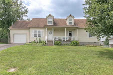 2018 Gardendale Drive Murfreesboro, TN 37130