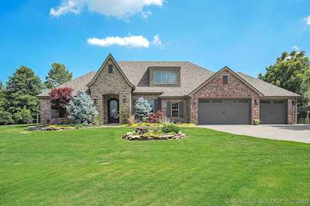 3315 Callaway Dr Claremore, OK 74019