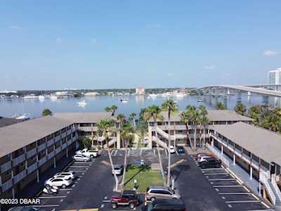 415 Halifax Avenue #213 Daytona Beach, FL 32118