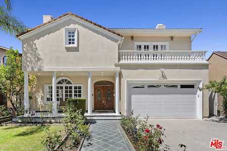 2017 Parnell Ave Los Angeles, CA 90025