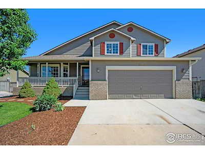 3294 Grizzly Way Wellington, CO 80549