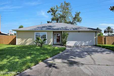 6939 Cane Grass LN E Jacksonville, FL 32244