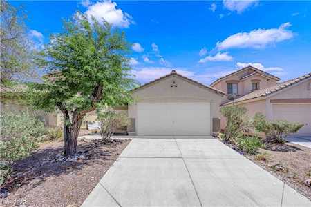 9609 Grapeland Ave Las Vegas, NV 89148