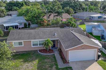 6453 32nd Ave N St. Petersburg, FL 33710