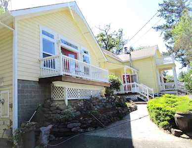 640 E California St Jacksonville, OR 97530