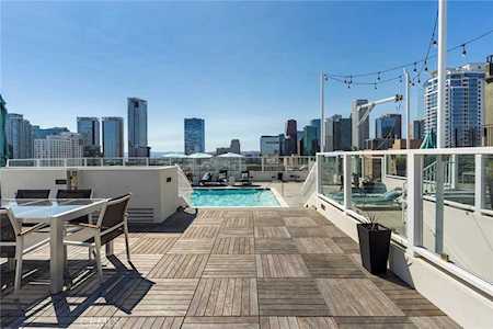 939 S Broadway #202 Los Angeles, CA 90015
