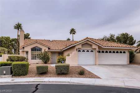 2416 Crystal River Ct Las Vegas, NV 89128