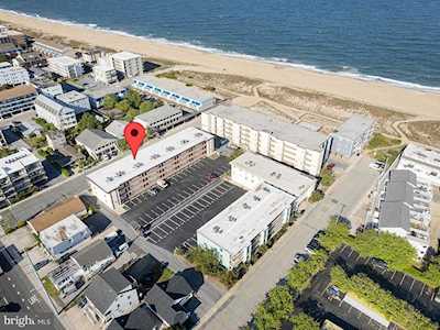 13 69th St #109 Ocean City, MD 21842
