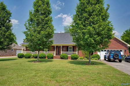 143 Forrest Lane Meridianville, AL 35759