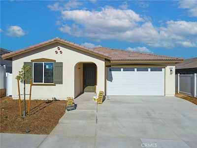 10684 Brookfield Dr Riverside, CA 92505