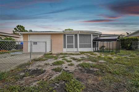 2536 Almond Dr Holiday, FL 34691