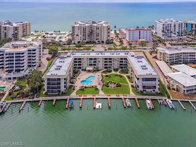 3200 N Gulf Shore Blvd #116 Naples, FL 34103