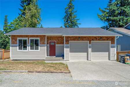 26568 221st Place SE Maple Valley, WA 98038
