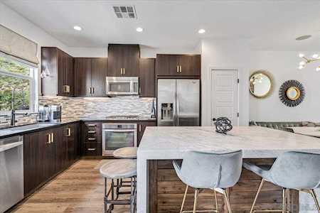 7853 Modern Oasis Drive San Diego, CA 92108