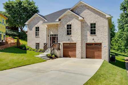 640 Appomattox Ct Clarksville, TN 37043