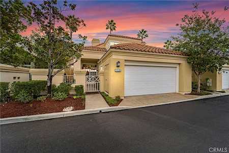 21526 Paseo Palmetto Mission Viejo, CA 92692