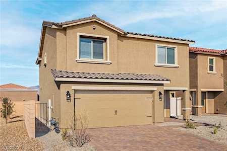6790 Globemaster Ct Las Vegas, NV 89156