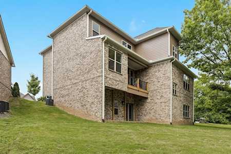 2024 Blackstone Dr Hendersonville, TN 37075