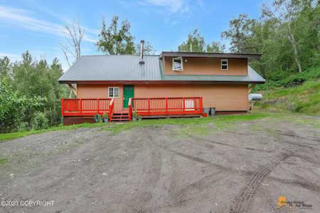 6421 N Sunset Dr Wasilla, AK 99623
